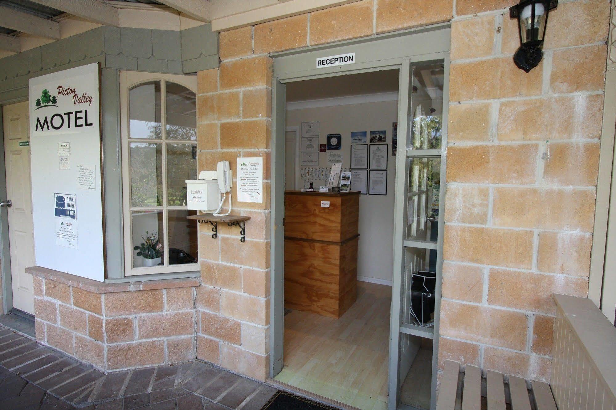 Picton Valley Motel Australia Exterior foto